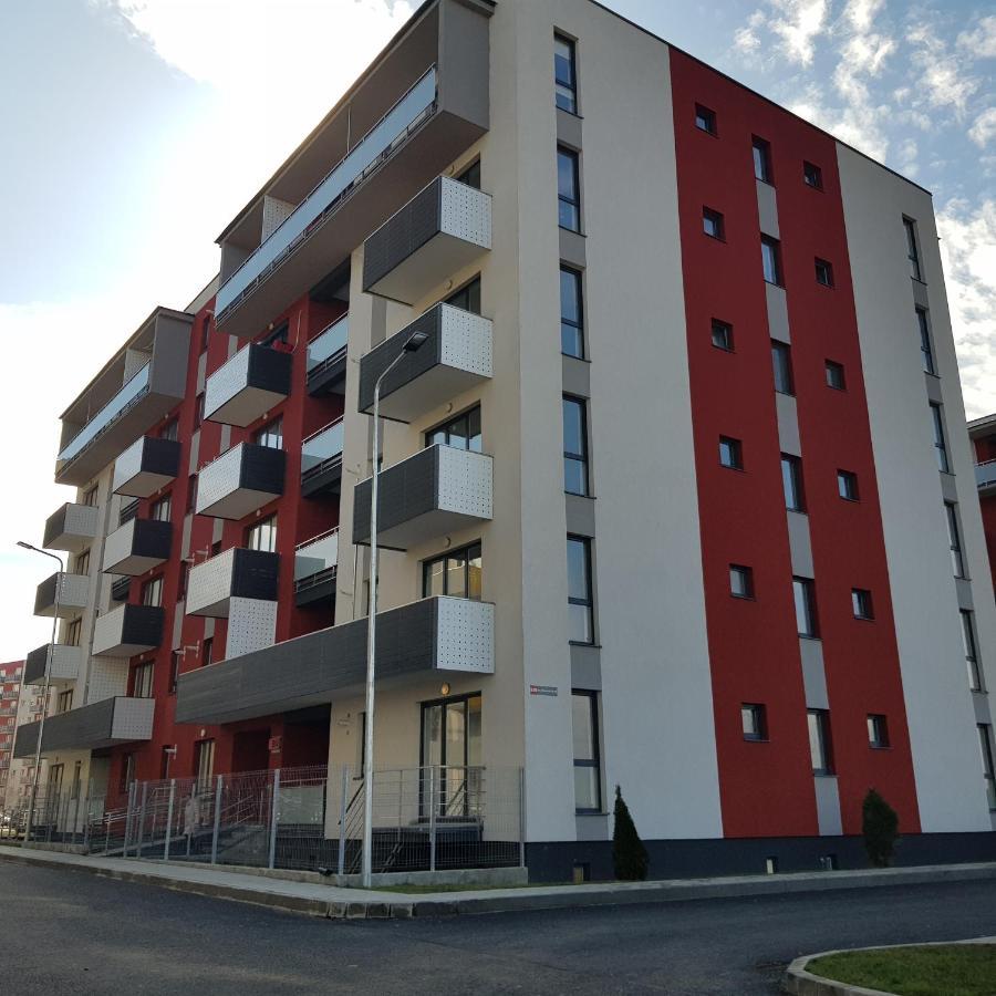 T&M Apartment Brasov Exterior photo