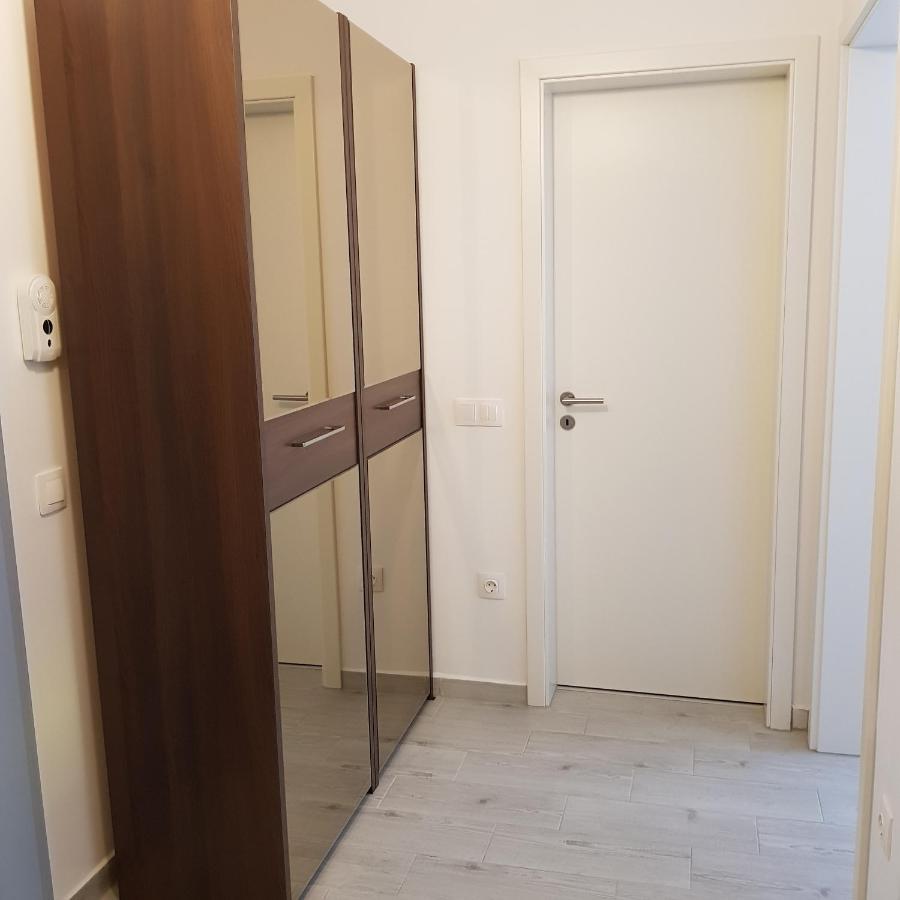 T&M Apartment Brasov Exterior photo